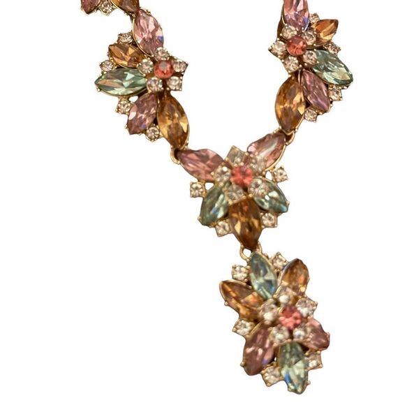 NWOT Charter Club multi colour cluster crystal lariat necklace - Picture 7 of 7